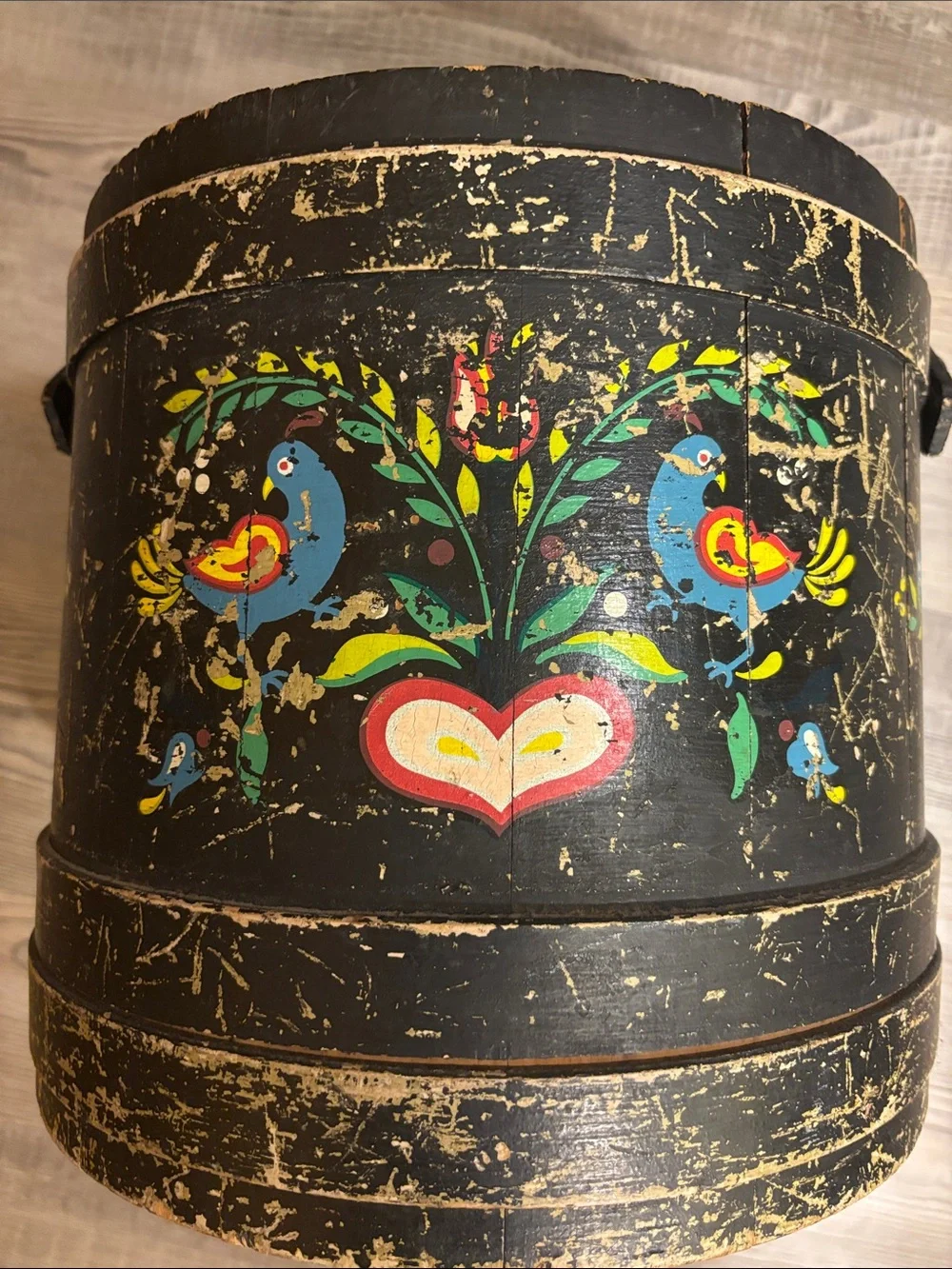 Vintage wood Firkin bucket, chippy black paint, w/ folk art design,11.25” tall